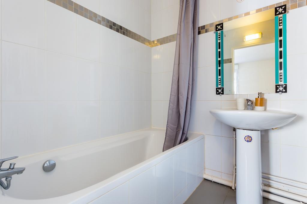 Cosy Appart Proche Paris Сен Дени Екстериор снимка